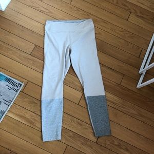 OUTDOOR VOICES Neutral 7/8 Leggings / Large